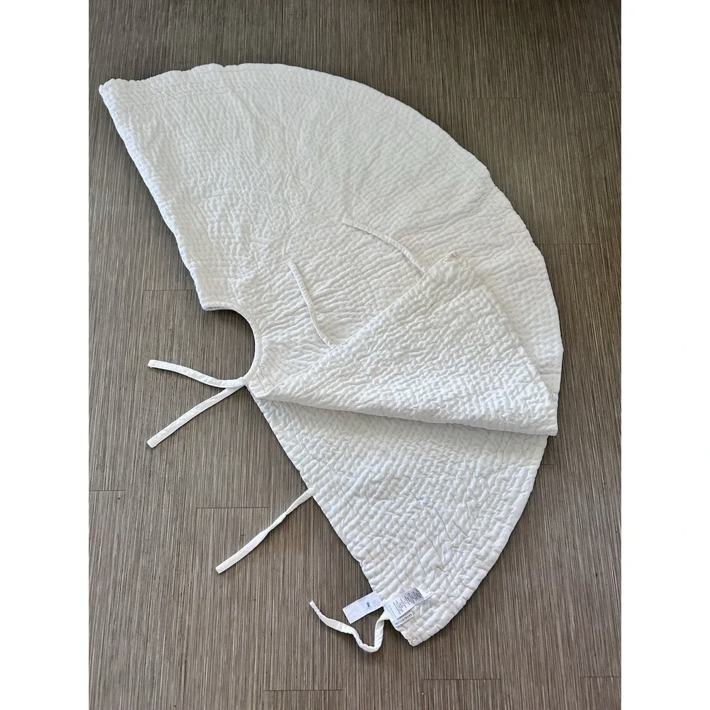 Pottery Barn Quilted Velvet Tree Skirt Ivory Cream Off White Christmas Glam 60